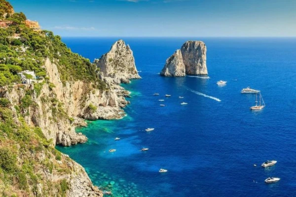Nápoly, Capri, Pompeji és az Amalfi-part - csoportos márciusi utazás 2026.03.19-23. kép