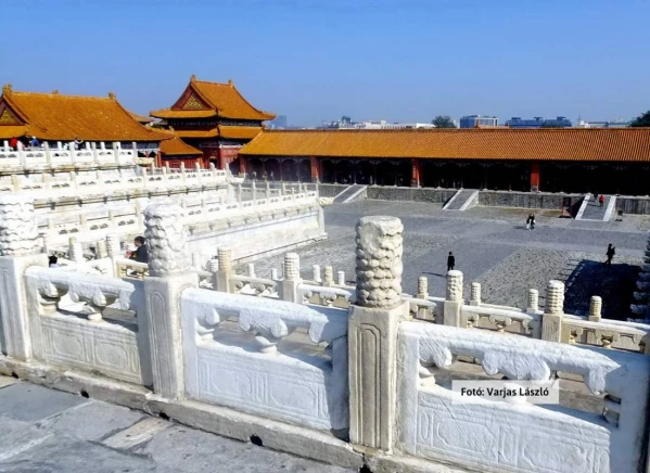 Peking-Shanghai a puskagolyó expresszel **** 7. kép