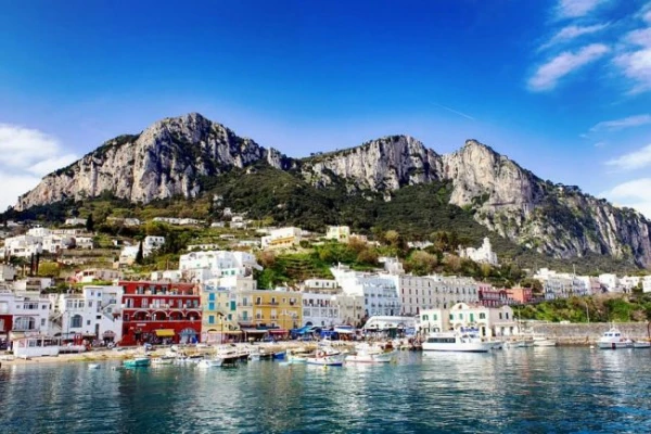 Nápoly, Capri, Pompeji és az Amalfi-part - csoportos utazás magyar idegenvezetéssel 2026.03.19-23. 6. kép