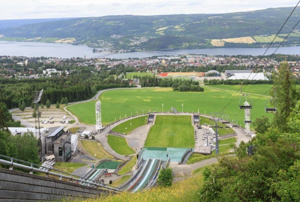 KÁPRÁZATOS NORVÉGIA (REPÜLŐVEL) 1. kép