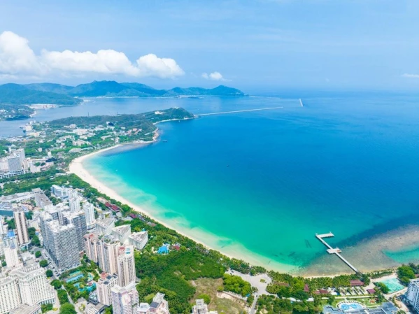 VALÓDI JÉGVARÁZS ÉS  HAINAN, A KÍNAI HAWAII 2. kép