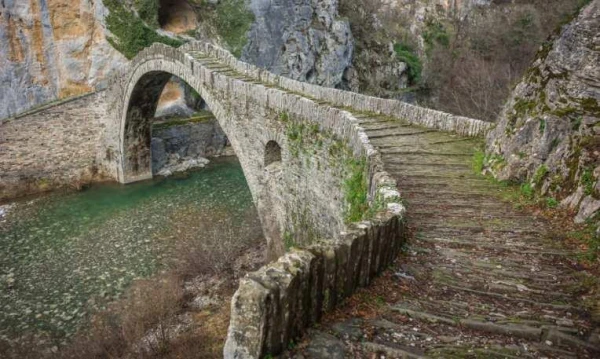 Észak-Görögország hegyvidékei és az Albán riviéra **** 3. kép