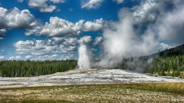 USA, YELLOWSTONE ÉS AZ IGAZI VADNYUGAT - HOSSZABBÍTÁSI LEHETŐSÉGGEL HAWAII-ON 5. kép