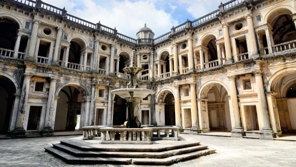 EZERARCÚ PORTUGÁLIA **** 1. kép