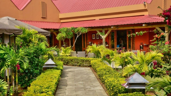 SZILVESZTER MAURITIUSON **** 13. kép