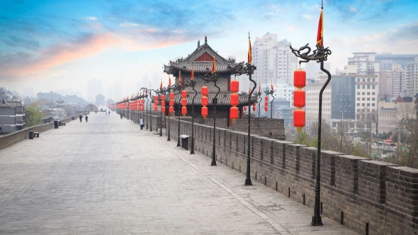 KÍNAI KÖRUTAZÁS A TŰHEGYEK ÉS A PANDÁK FÖLDJÉN **** 14. kép