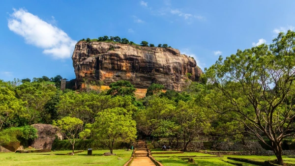 KÖRUTAZÁS SRÍ LANKÁN TENGERPARTI PIHENÉSSEL **** 13. kép