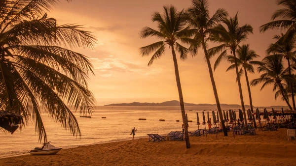 BANGKOK PIHENÉSSEL JOMTIEN BEACHEN ***** 14. kép