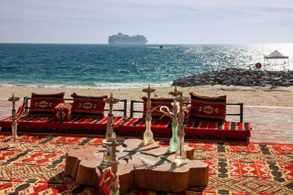 HAJÓZÁS AZ ARAB-ÖBÖLBEN ***** 18. kép