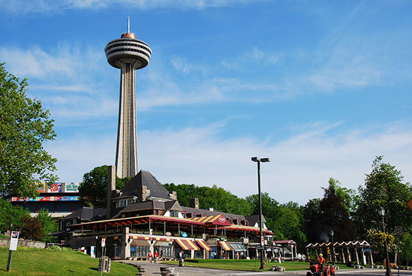 niagara vízesés utazás mortons travel usa kanada utazás niagara-vízesés skylon tower mennyasszonyi fátyol horseshoe falls kanadai amerikai csoportos út eire ontario