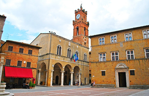 olaszország utazás körutazás városlátogatás olcsó repülőjegy wizzair róma nápoly firenze milánó velence olasz világörökség szicília szardínia vatikán verona garda tó comói alpok toszkána san marino földközi tenger olasz adria észak olaszországban lido di jesolo ligur tengerpart természeti szépségeket emilia romagna
