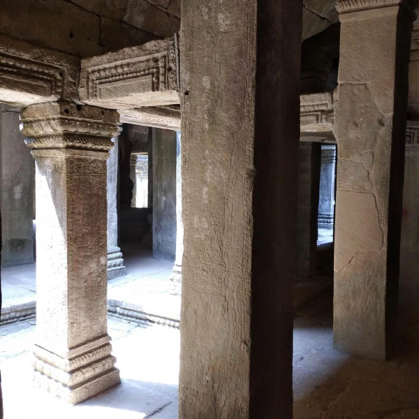 VIETNÁM, KAMBODZSA ÉS LAOSZ - Angkor misztikus legendája 3. kép