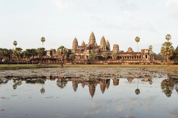 VIETNÁM, KAMBODZSA ÉS LAOSZ - Angkor misztikus legendája 23. kép