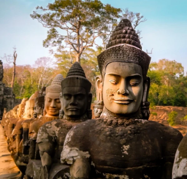 VIETNÁM, KAMBODZSA ÉS LAOSZ - Angkor misztikus legendája 30. kép