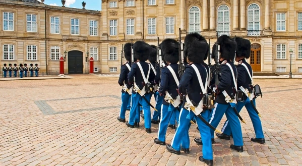 Fehér éjszakák - repülővel 5. kép