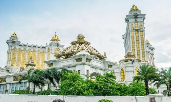 Hongkong-Makaó, szilveszteri pihenéssel Hainan szigetén 3. kép