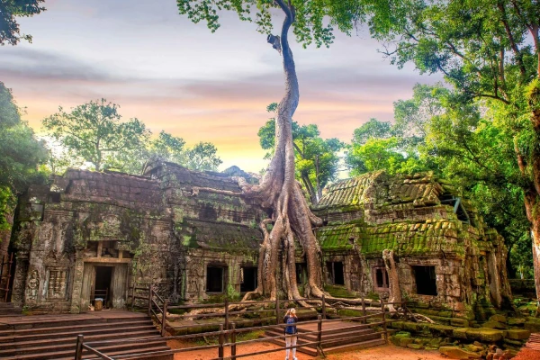 VIETNAM - LAOSZ - KAMBODZSA NAGYKÖRUTAZÁS 4. kép