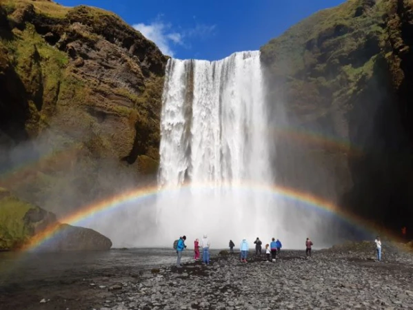 Izlandi csillagtúra a gejzírek és vulkánok szigetén pünkösdkor, magyar idegenvezetéssel  2026.05.21-26. 9. kép