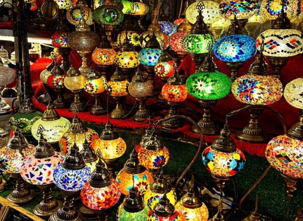 Isztambul és a Boszporusz a Nemzetközi Tulipánfesztivál idején **** 9. kép