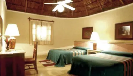 Chicanna Ecovillage image 1