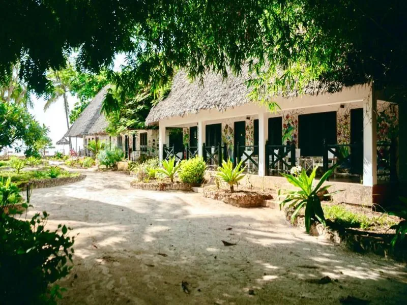 Mambo Ocean Resort image 17