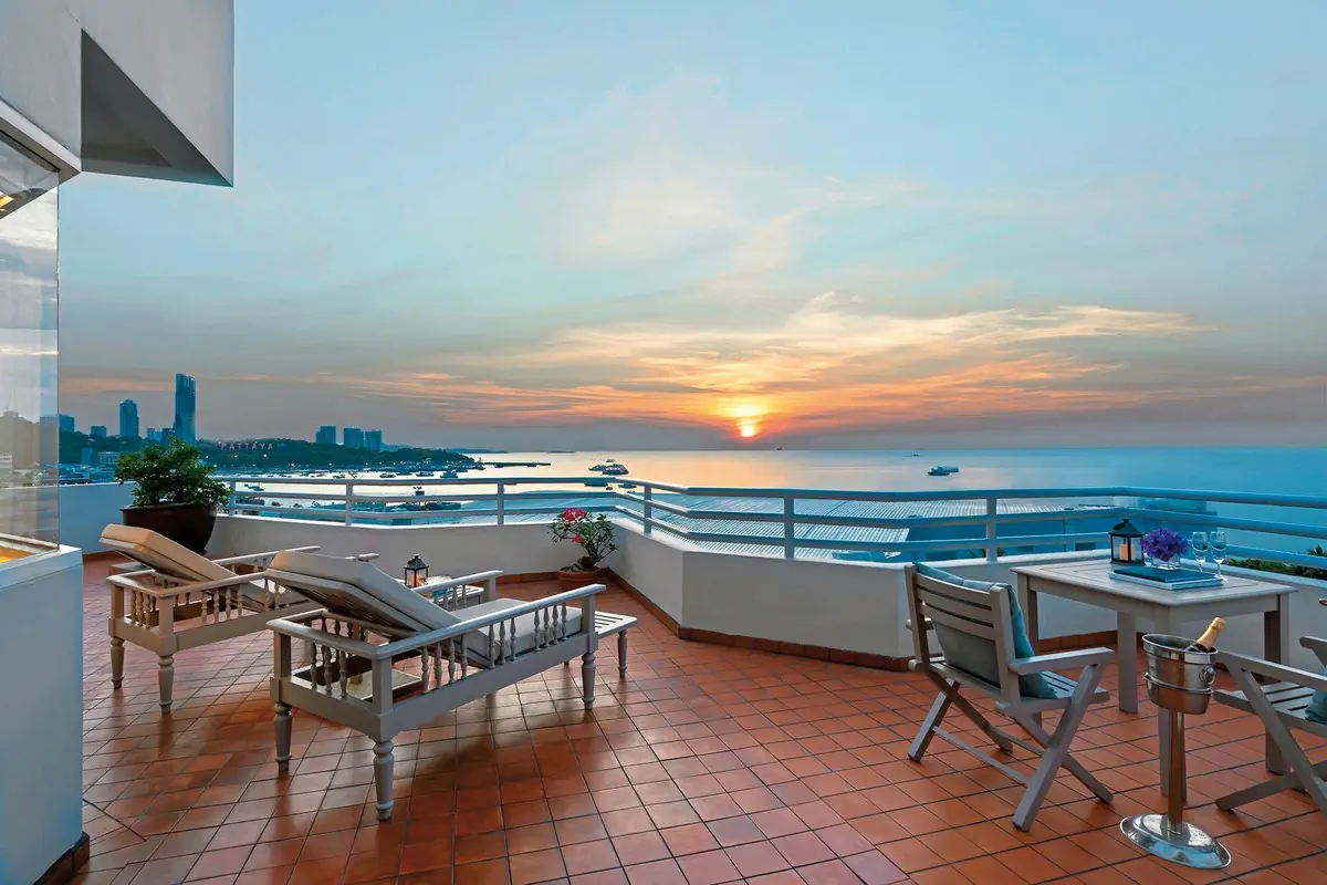 Avani Pattaya Resort (ex. Marriott) image 2