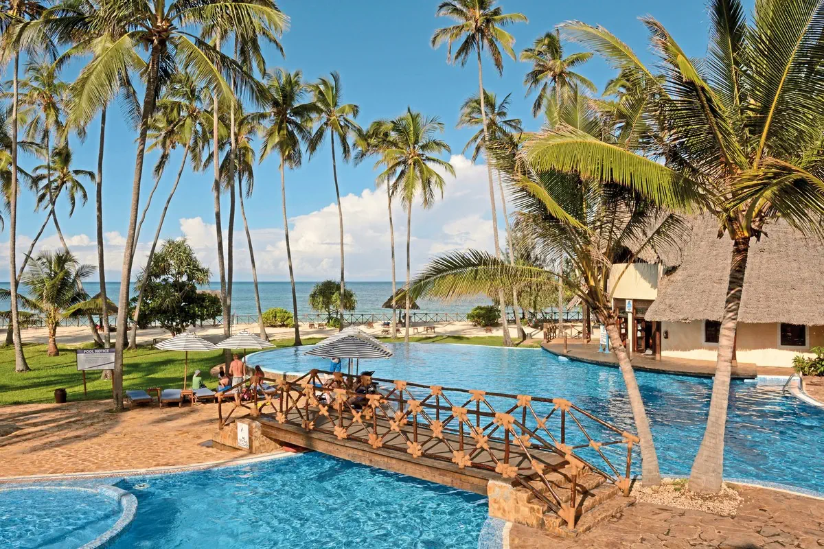 Ocean Paradise Resort & Spa image 0