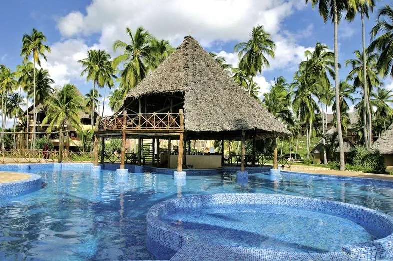 Ocean Paradise Resort & Spa image 4